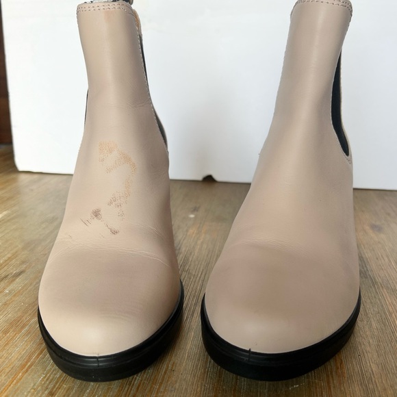 Blundstone Beige Heel Ankle Boots - Picture 4 of 6